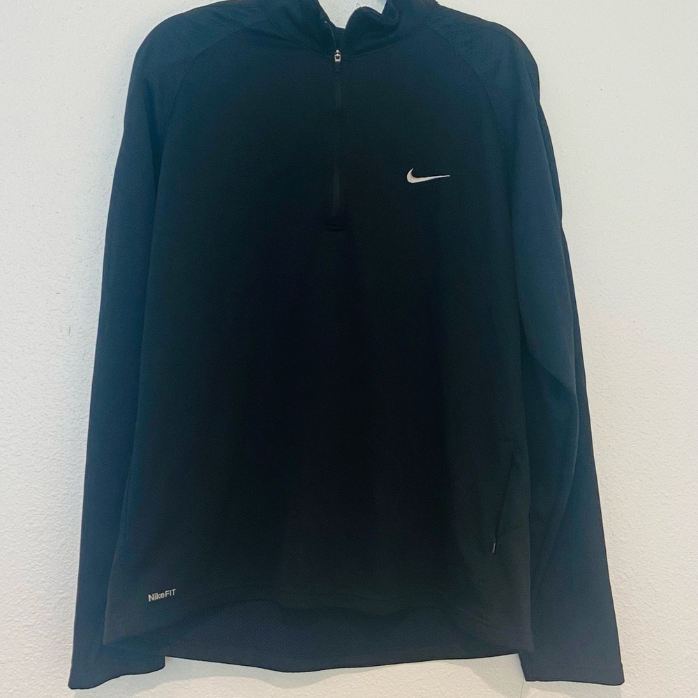 Nike Black Men’s Half-Zip Performance Pullover